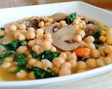Foto del paso 11 de la receta: Garbanzos con champiñones y espinacas