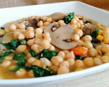 Foto del paso 11 de la receta: Garbanzos con champiñones y espinacas