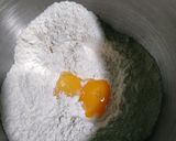 Foto langkah ke 1 dari resep Floss Roll Bread.