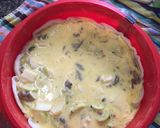 Foto del paso 3 de la receta: Tarta salada de calabacín y champiñones