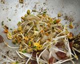 Foto langkah ke 4 dari resep Char Kway Teow.