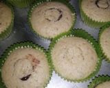 A picture of step 4 of Ganache Centered Cupcakes🧁🍫.