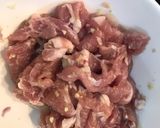 Hình bước làm 1 của món Bún thịt xào sả