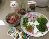 รูปขั้นตอนการทำที่ 1 ของ หมูแดดเดียวต้มกะทิ