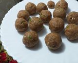 A picture of step 1 of Kofta pulao.