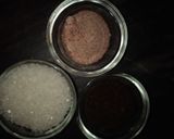A picture of step 2 of Plum Drink.