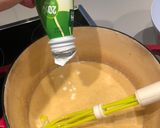 Une image de l'étape 5 de Tagliatelles sauce crémeuse épinard et crevettes.