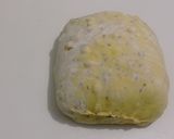 Foto langkah ke 13 dari resep Kunyit Jinten Hitam Italian Herbs Cheese Sourdough Bread.
