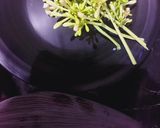 Foto langkah ke 1 dari resep Tumis Jantung Pisang, Bunga pepaya dengan irisan daging B2.