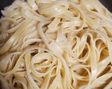 Foto del paso 1 de la receta: Pasta Alfredo con camarones