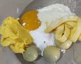 Foto langkah ke 1 dari resep Nastar daun (versi kuning telur rebus).