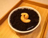 A picture of step 7 of Quick Oreo Panna Cotta.