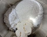 عکس مرحله 1 از دستور شکلات باونتی (به روش ساده)