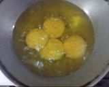 A picture of step 9 of Delhi Wali Khasta Kachori.