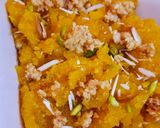 A picture of step 5 of Khoya Halwa.