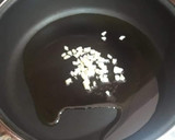 Foto del paso 10 de la receta: Garbanzos con bacalao y toque de aceite de perejil y ajo