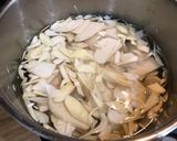 竹筍排骨湯的食譜步驟3照片