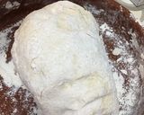 Foto del paso 2 de la receta Panecillos ''medialunas'' con frankfurt (salchichas)