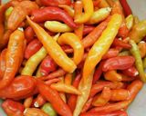 Foto langkah ke 1 dari resep Tips Menyimpan Cabe.