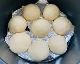Hình bước làm 1 của món Burger ngũ vị hương cho ngày mưa
