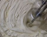 Foto langkah ke 3 dari resep American Butter Cream (Versi ekonomis dengan margarin).