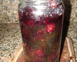 Foto del paso 4 de la receta: Frambuesas en almíbar al vodka
