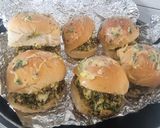 A picture of step 4 of Thecha Paneer Buns (Jain).