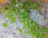 A picture of step 2 of Kachai qeemai kai kabab.