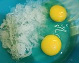 Foto langkah ke 1 dari resep Egg Dumpling stik Crab.