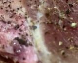 Foto del paso 1 de la receta: Chuleta de cerdo 🐽 con pimientos 🫑 y lentejas a la @Jauregrill