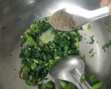 A picture of step 4 of Spinach Capsicum cheese Sandwich (brown bread) (jain/regular).