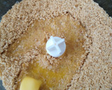 Foto del paso 3 de la receta: Tarta de queso con chocolate blanco sin horno