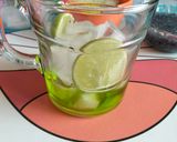 Foto langkah ke 2 dari resep Es Timun Mangga Jeruk Nipis.