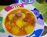 Foto del paso 3 de la receta: Patatas 🥔 con chorizo dulce y picante y verduritas