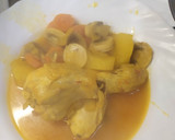 Foto del paso 5 de la receta: Pollo estofado, con champiñón