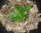 洋蔥炒牛肉片的食譜步驟2照片