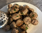 Foto del paso 2 de la receta: Albóndigas de ternera en salsita🥖🧆