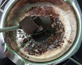 Foto langkah ke 3 dari resep Cinnamon Hot Choco.
