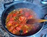 Foto del paso 6 de la receta: Chipirones en salsa caprichosa y algunas cositas más