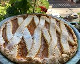 Foto del passaggio 6 della ricetta Crostata con confettura di albicocca