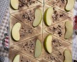 A picture of step 2 of Apple bites.