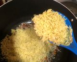 A picture of step 12 of Fruit rice and chicken sauce.