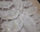 Foto del paso 5 de la receta: Empanadas de pollo (al horno)