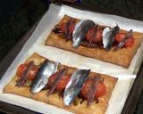 Foto del paso 9 de la receta: Tosta hojaldrada de sardinas y anchoas (videoreceta)