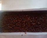 Foto langkah ke 5 dari resep Fudgy brownie no mixer takaran sendok.