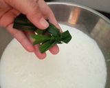Foto langkah ke 5 dari resep Simple Creamy Nian Gao Recipe.