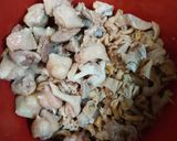 Foto langkah ke 1 dari resep Usus ayam cabe ijo maknyus...(Ketofy).