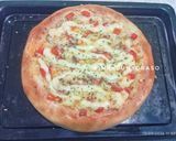 Foto langkah ke 8 dari resep Pizza Home Made tanpa ulen tanpa telur full Keju.