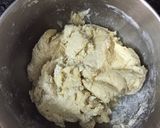 Hình bước làm 3 của món Bánh mì ngọt nhân pate