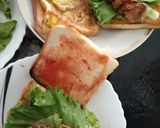 A picture of step 5 of Zinger Sandwich.